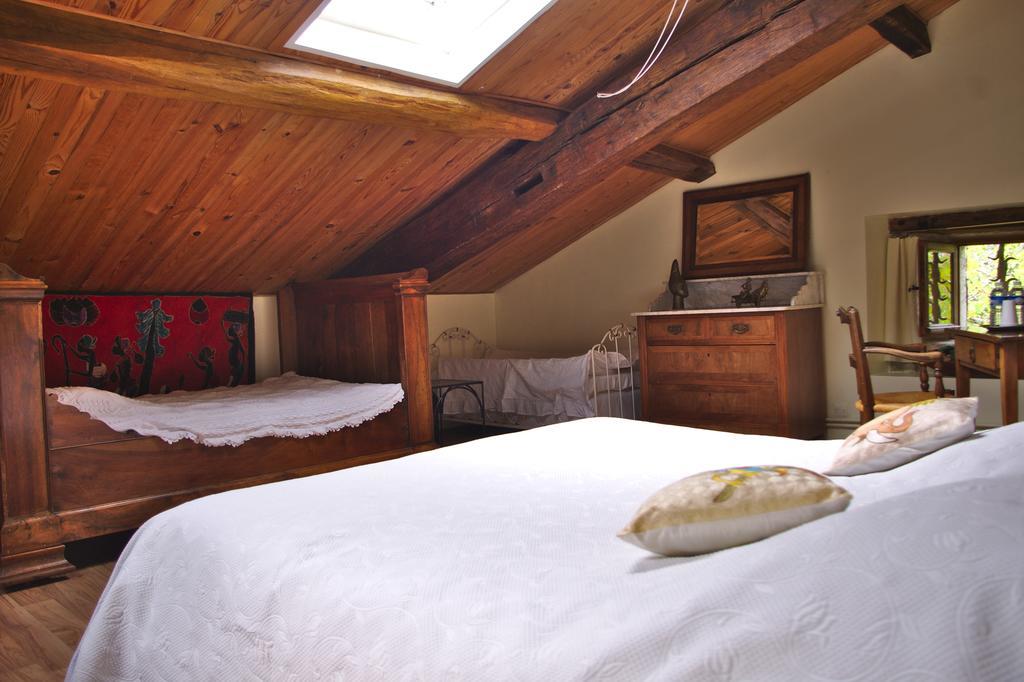 Bed and Breakfast Chez Mamie Et Papi Puynormand Exterior foto